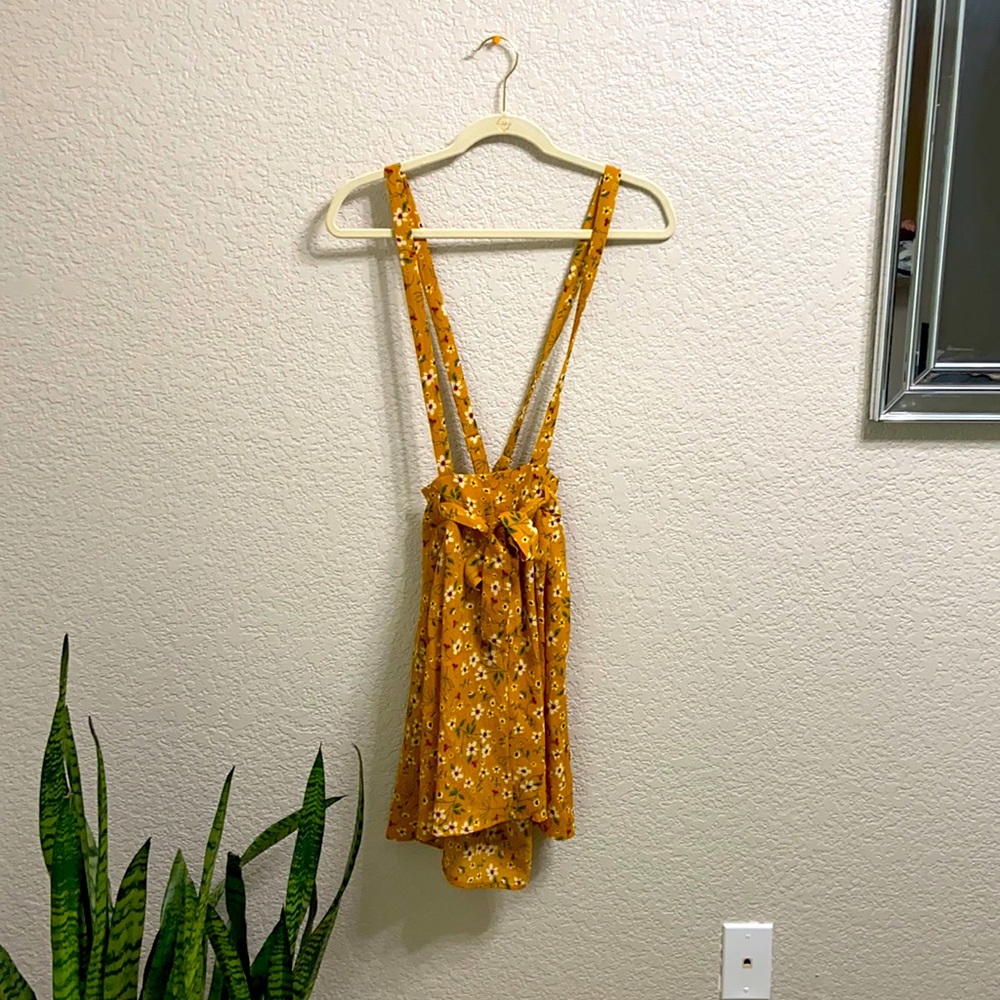 Overall style skirt
